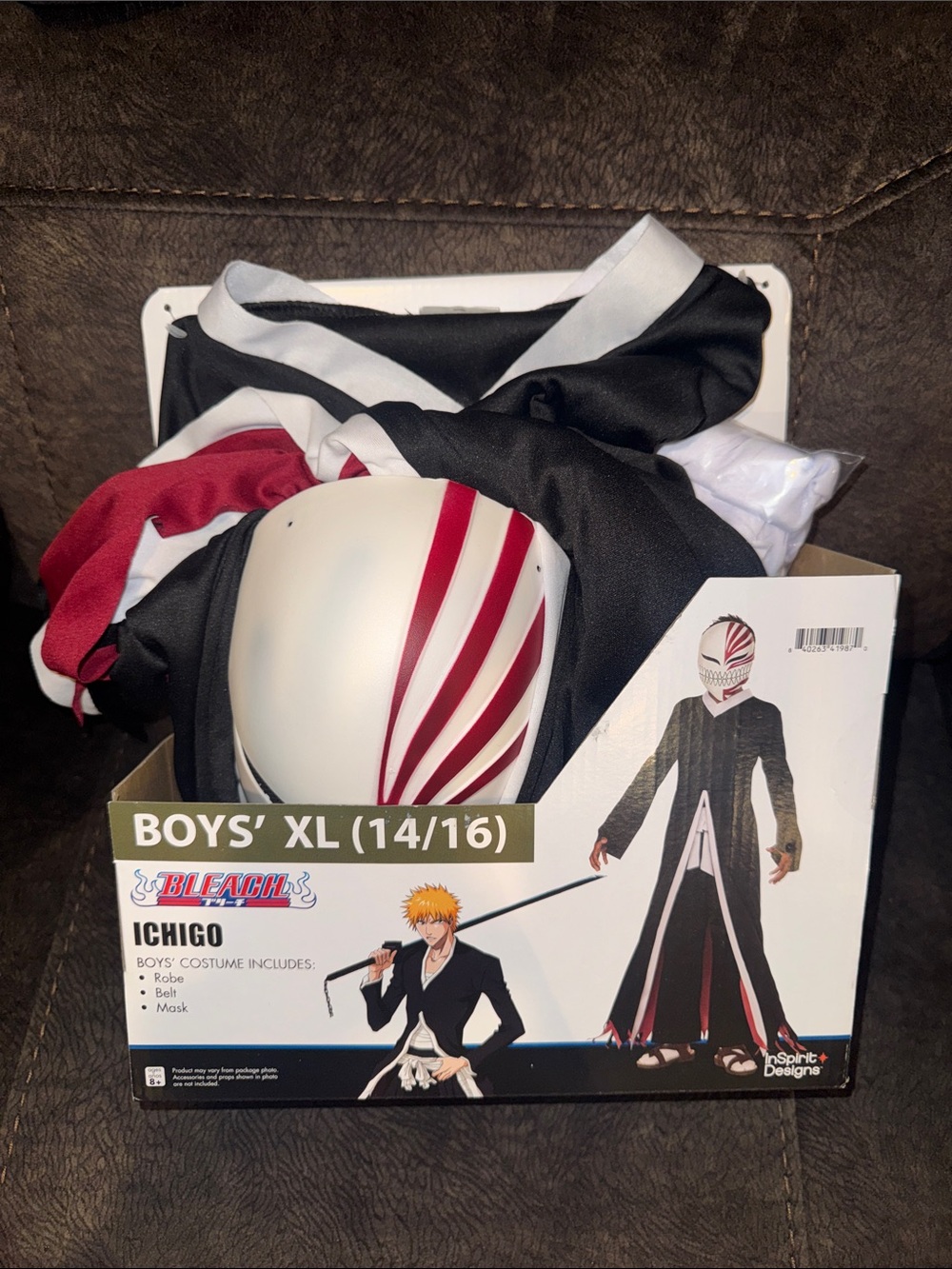 NIB ICHIGO Kids' Costume - White, black,& Red (Boys' XL) 14/16